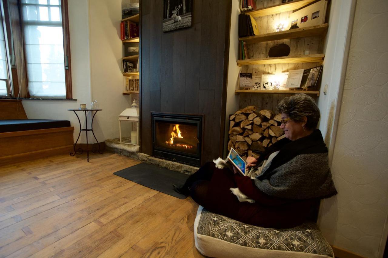 L'Ancienne Poste - Chambres D'Hotes Et Table De Degustation Marloie Zewnętrze zdjęcie